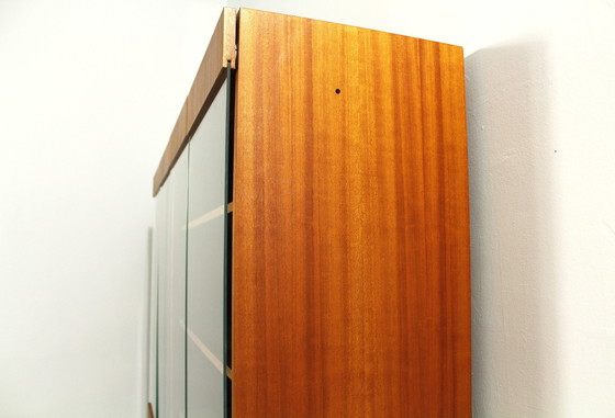 Image 1 of Tsjechische mahonie boekenkast, 1970S