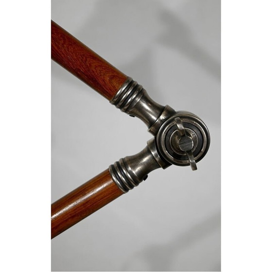 Image 1 of Vintage lamp met scharnierende arm in metaal en hout, 1920