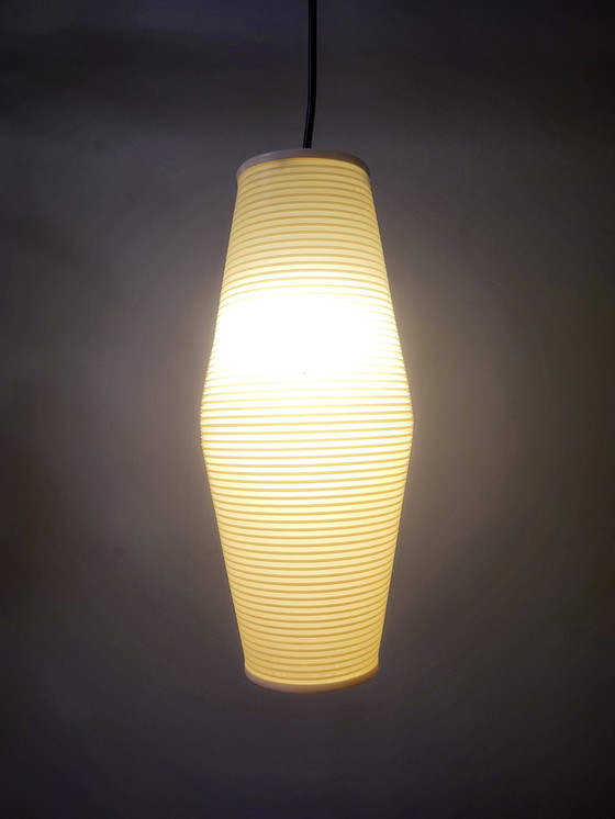 Image 1 of Rotaflex space age hanglamp, ovale vorm in geperst plastic, jaren 1960