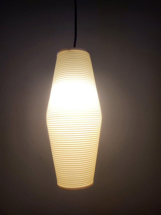 Image 1 of Rotaflex space age hanglamp, ovale vorm in geperst plastic, jaren 1960