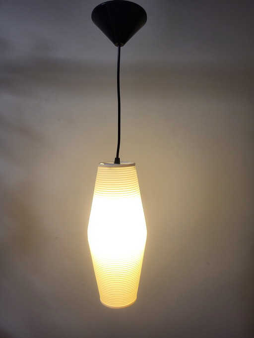 Rotaflex space age hanglamp, ovale vorm in geperst plastic, jaren 1960