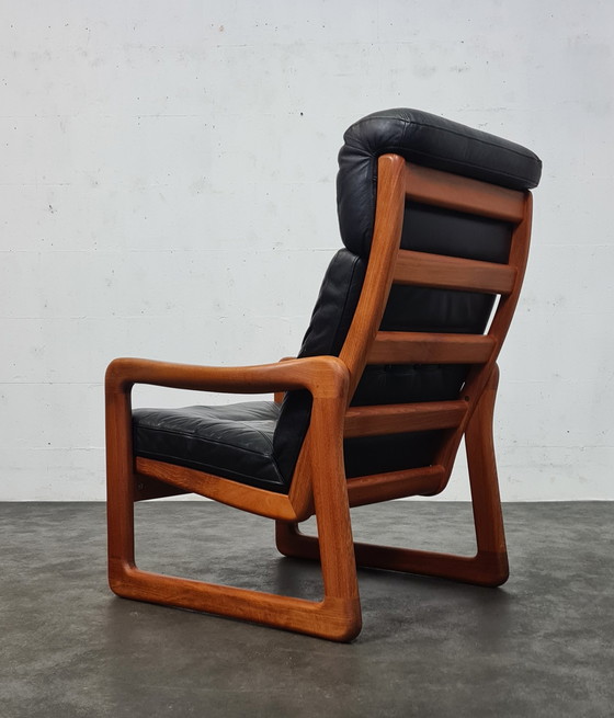 Image 1 of Poul jeppensen highback fauteuil 