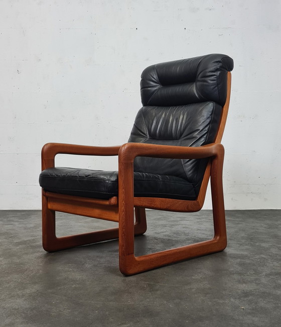 Image 1 of Poul jeppensen highback fauteuil 