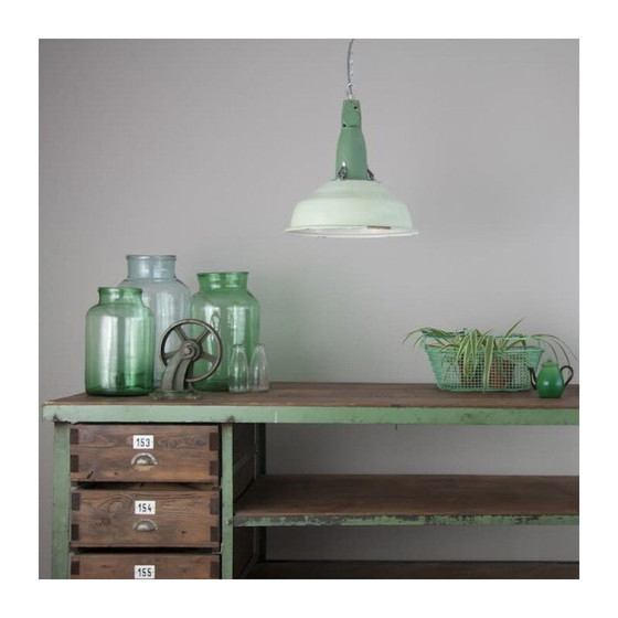 Image 1 of Vintage sovjet industriële hanglamp