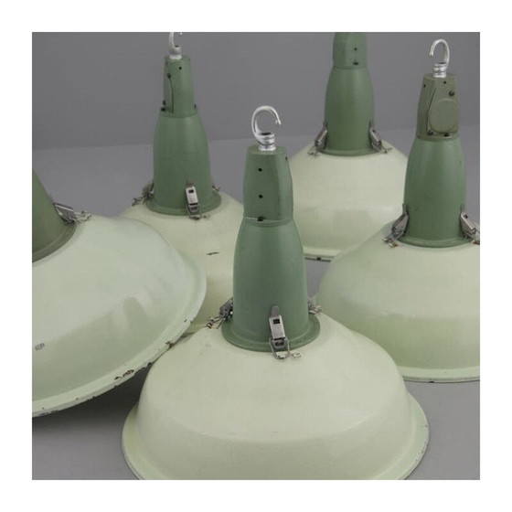 Image 1 of Vintage sovjet industriële hanglamp