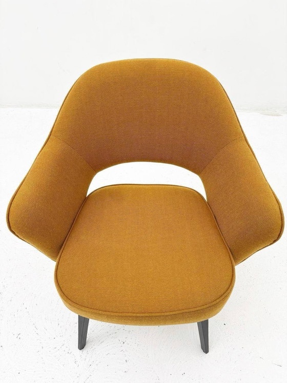 Image 1 of Knoll International Saarinen conferentie fauteuil