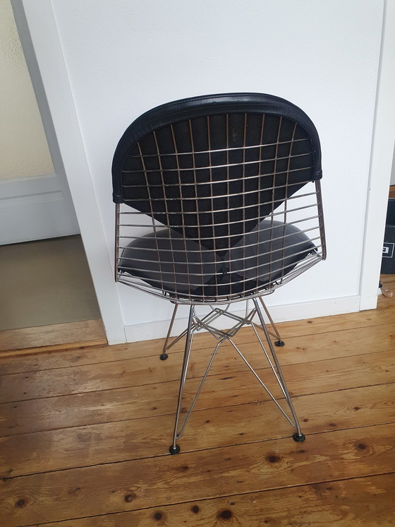 Image 1 of Vitra wirechair DKR2 van Charles Eames