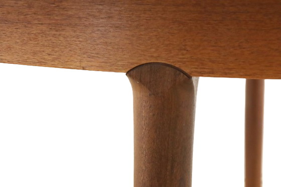 Image 1 of Ronde verlengbare eettafel 'Cheetham' vintage