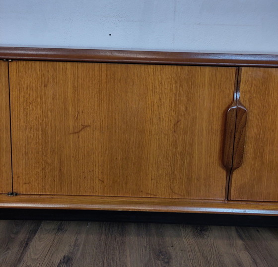 Image 1 of Laag Scandinavisch Teak en Metalen Dressoir