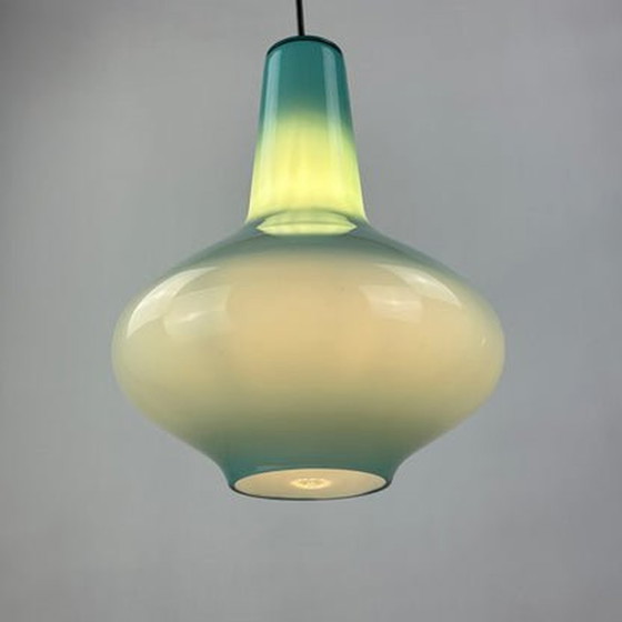 Image 1 of  Venini hanglamp van Massimo Vignelli - Lichtblauw glas, 1950