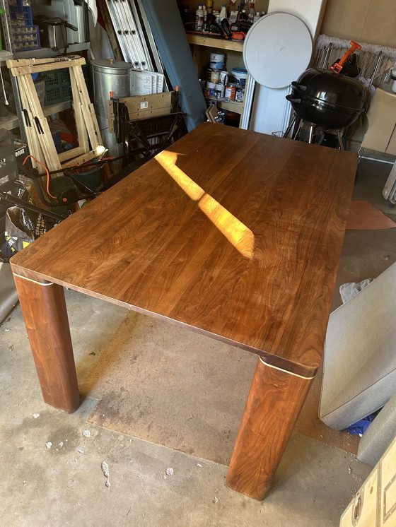 Image 1 of Hans Daalder Tv Meubel, Opbergkast, Eettafel En 4 Stoelen (Bert Plantagie) Notenhout. Het Wordt Als Complete Set Verkocht. 