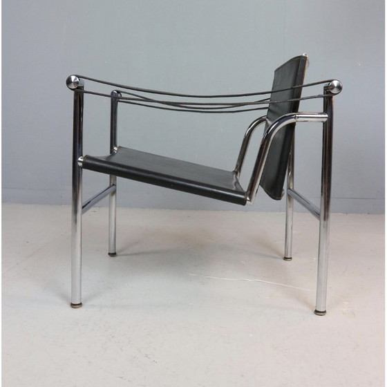 Image 1 of Vintage LC1 armstoel in zwart leer en verchroomd staal van Le Corbusier voor Cassina, Italië 1970