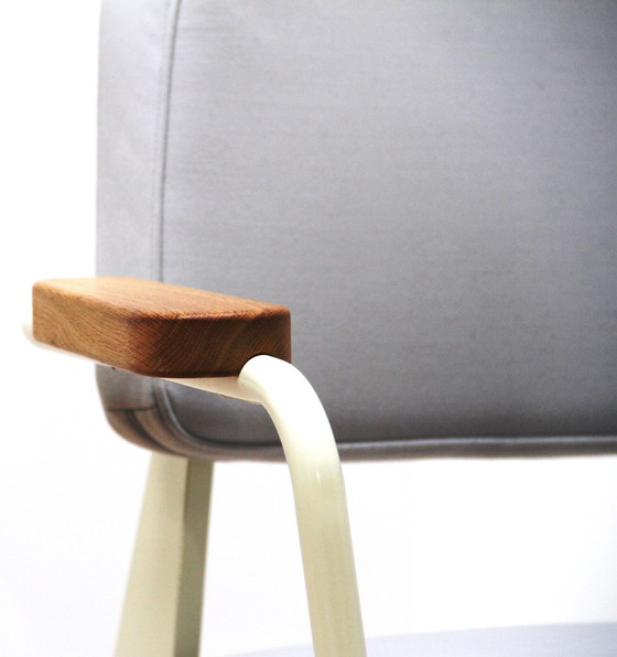 Image 1 of Jean Prouvé directiefauteuil, Vitra