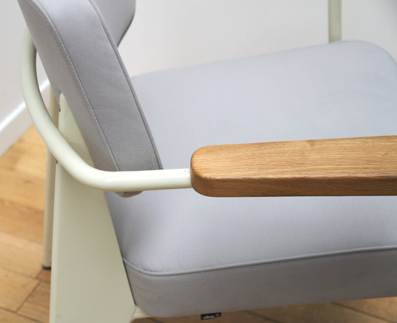 Image 1 of Jean Prouvé directiefauteuil, Vitra