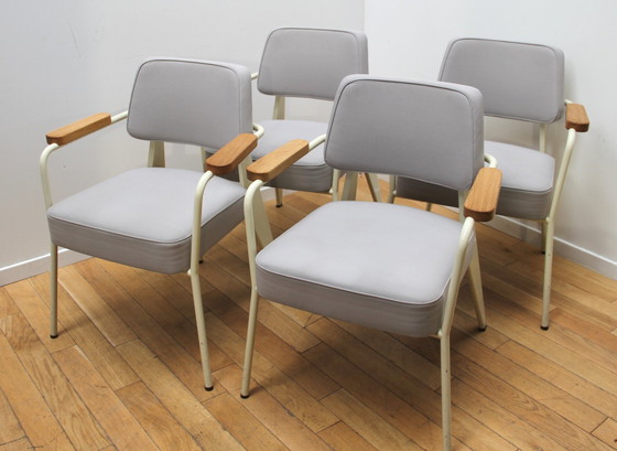 Image 1 of Jean Prouvé directiefauteuil, Vitra