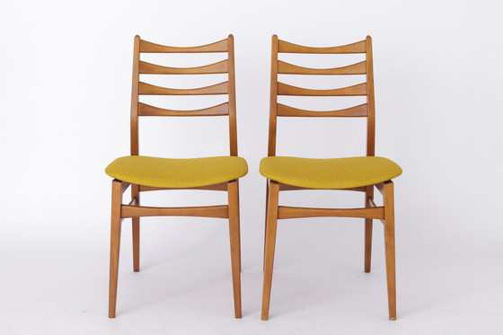 Image 1 of 2 van 4 Vintage Stoelen jaren 60-70 Duitsland