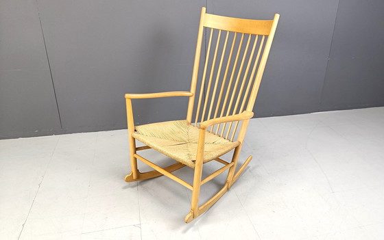 Image 1 of J16 schommelstoel van Hans Wegner voor FDB Mobler, jaren 1960