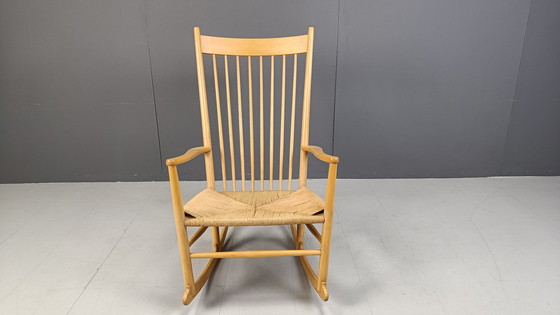 Image 1 of J16 schommelstoel van Hans Wegner voor FDB Mobler, jaren 1960