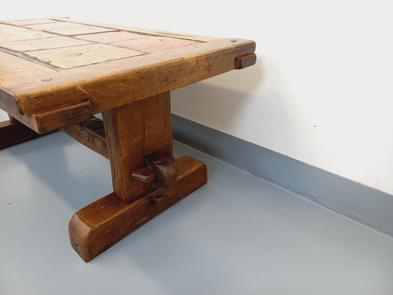 Image 1 of Vintage Brutalistische Rustieke Rechthoekige Salontafel Van Massief Eiken En Keramiek Uit De Jaren 60 En 70