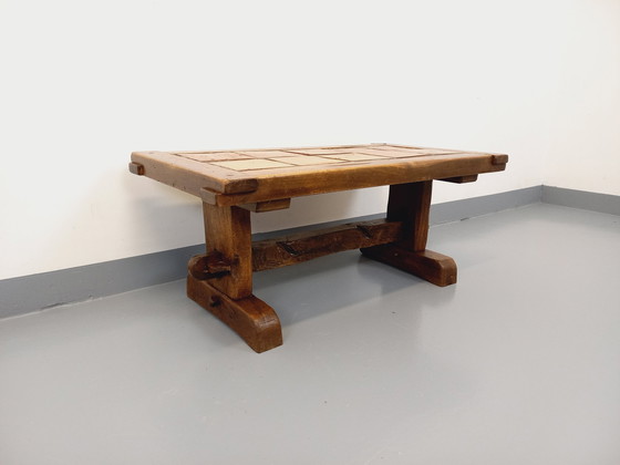 Image 1 of Vintage Brutalistische Rustieke Rechthoekige Salontafel Van Massief Eiken En Keramiek Uit De Jaren 60 En 70