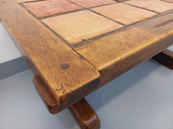 Image 1 of Vintage Brutalistische Rustieke Rechthoekige Salontafel Van Massief Eiken En Keramiek Uit De Jaren 60 En 70