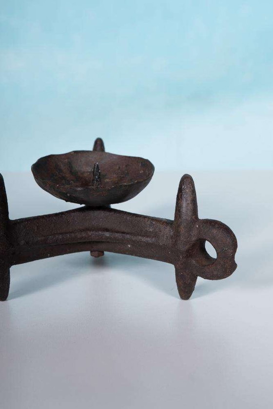 Image 1 of Brutalist metalen kandelaar, minimalist iron candle holder