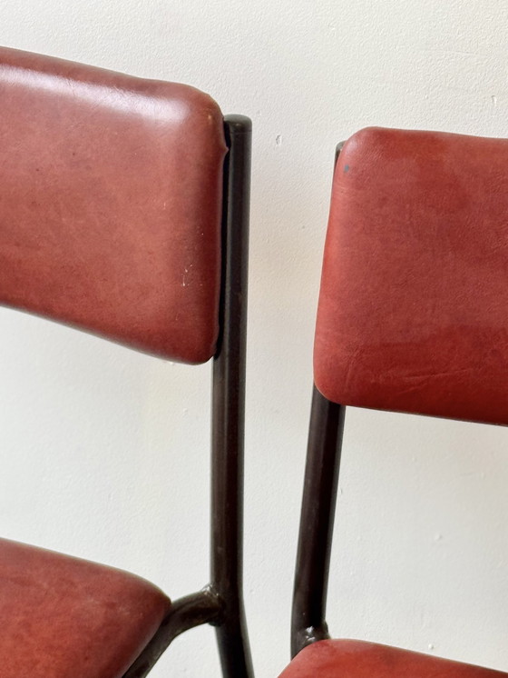 Image 1 of Stapelstoelen, Vintage, met rood vinyl