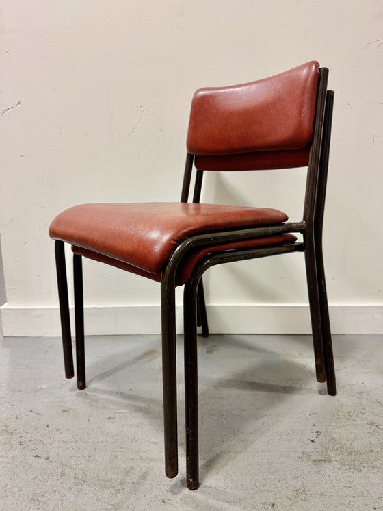 Image 1 of Stapelstoelen, Vintage, met rood vinyl