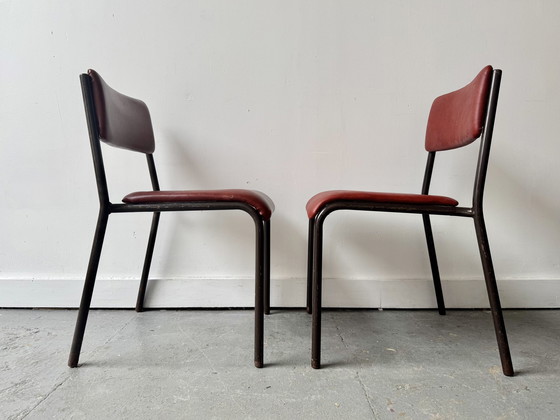 Image 1 of Stapelstoelen, Vintage, met rood vinyl