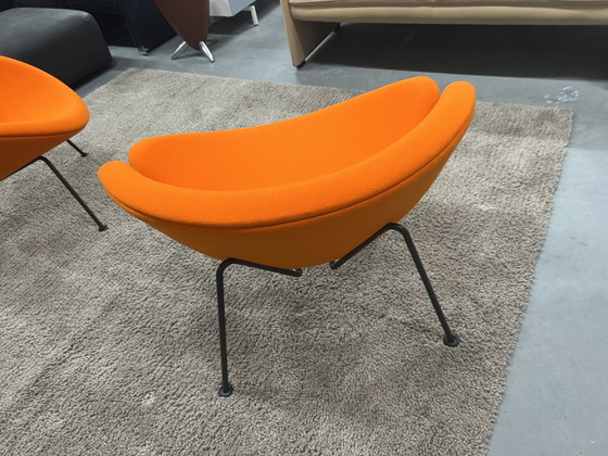 Image 1 of Artifort Orange Slice Fauteuil oranje Tonus stof