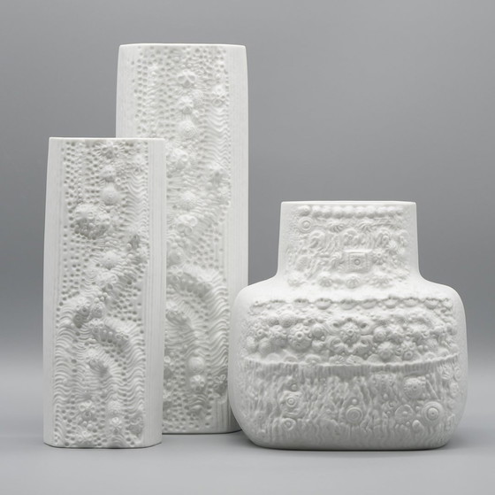 Image 1 of Martin Freyer Rosenthal Bisque Porselein Reliëf Azu Vaas Op Art Ontwerp 70S Trio