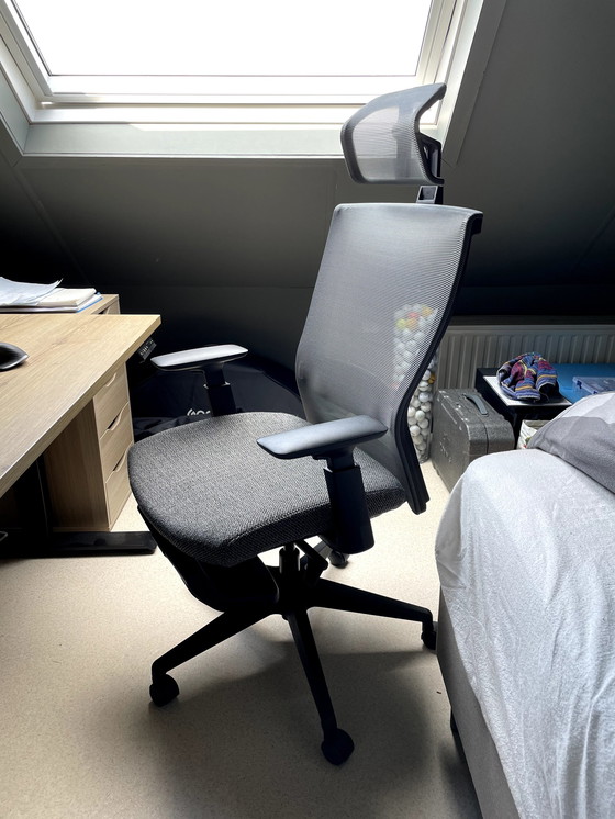 Image 1 of Autonomous Ergonomische Bureaustoel