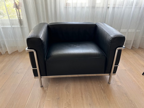 Image 1 of 2x LC3 Cassina Le Corbusier fauteuil