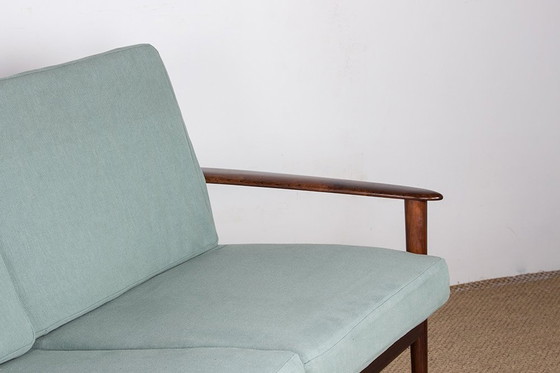 Image 1 of Deense 3-zits bank van rozenhout en stof New By Grete Jalk For Poul Jepessen 1960.