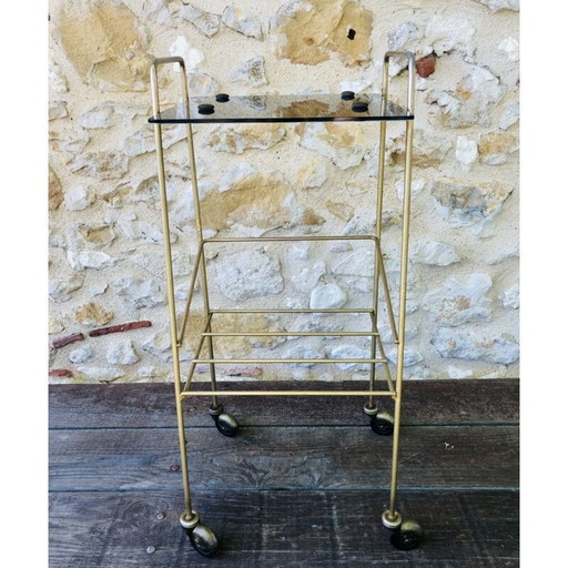 Vintage bijzettafel van messing en rookglas, jaren 1960