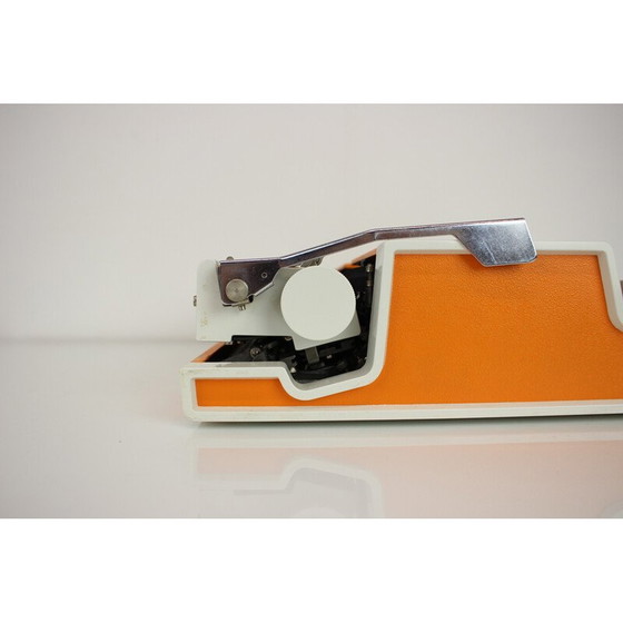 Image 1 of Vintage typemachine "tbm de Luxe" van Unis, Bosnië 1985