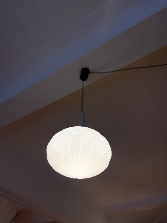 Image 1 of Peill & Putzler Opaline Glazen Hanglamp Van