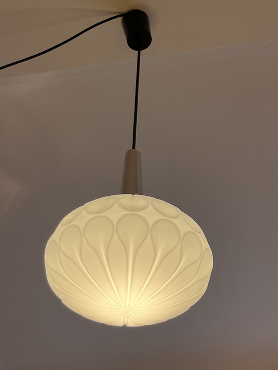 Image 1 of Peill & Putzler Opaline Glazen Hanglamp Van