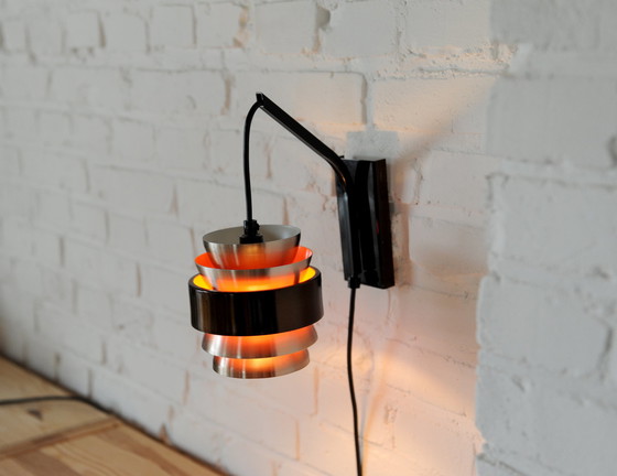 Image 1 of Vintage space age wandlamp van Lakro