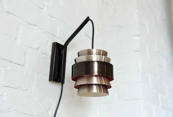 Image 1 of Vintage space age wandlamp van Lakro