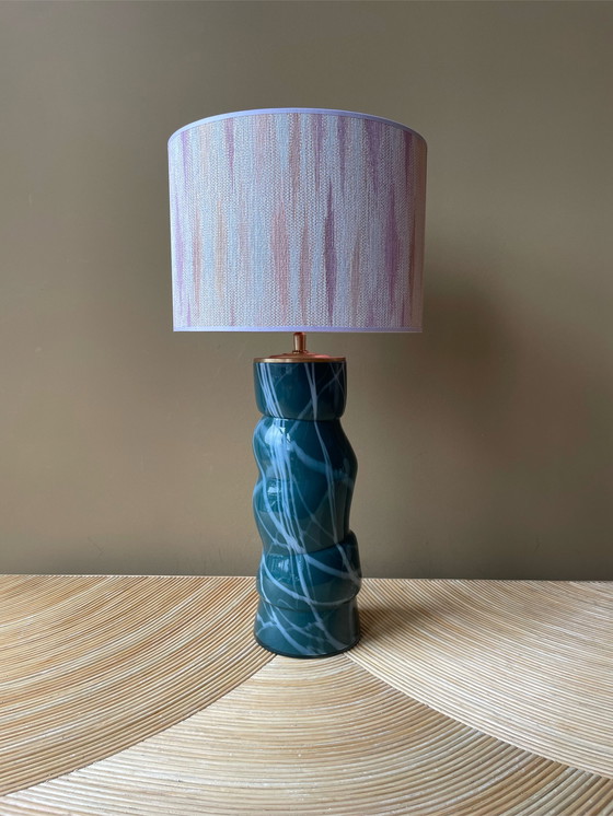 Image 1 of Vintage petrol bliksemlamp roze kap