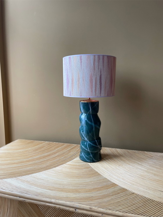 Image 1 of Vintage petrol bliksemlamp roze kap