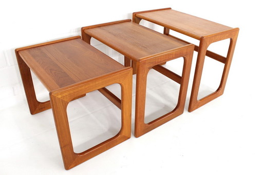 3x Salin Nyborg Deense Mid Century Teak Nesting Table / bijzettafels