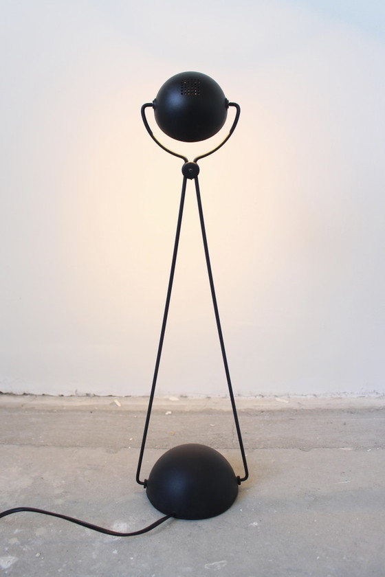 Image 1 of Paolo Piva voor Stefano Cevoli 1980s Italiaanse postmoderne bureaulamp