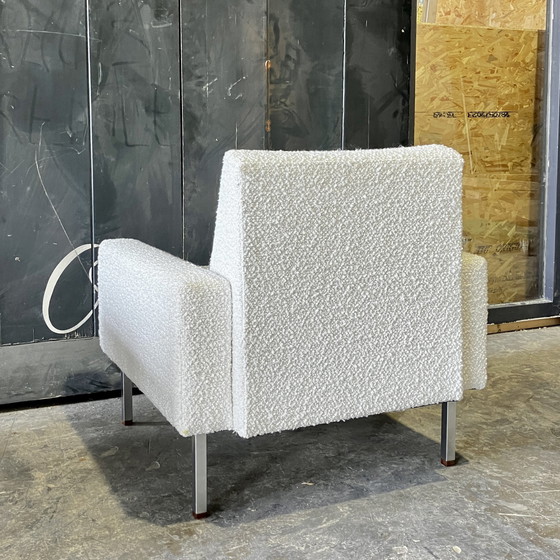 Image 1 of 2x Vintage fauteuils met off white bouclé