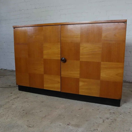 Vintage Oost-europese kast