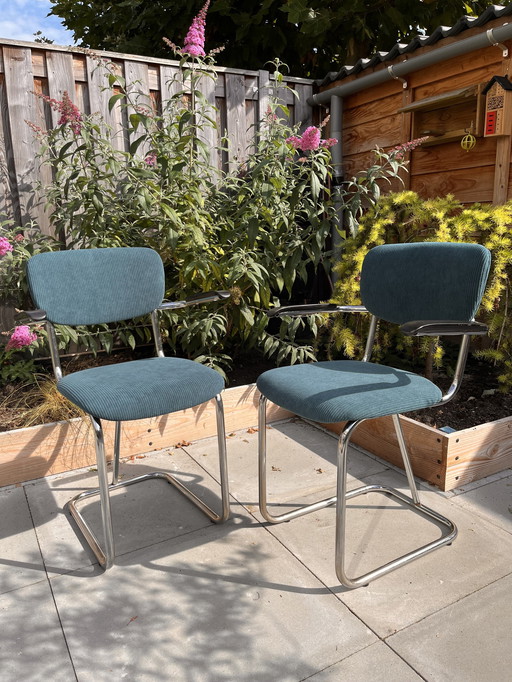 2x Vintage Buisframe Stoelen