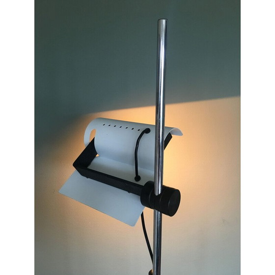 Image 1 of Italiaanse vloerlamp van Joe Colombo