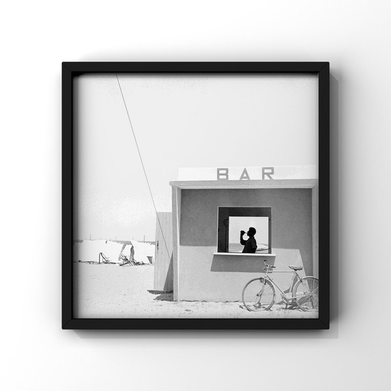 Image 1 of Piergiogio Branzi | beachside bar in Senigallia, Italië 1957 | fine art print