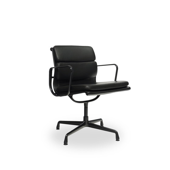 Image 1 of Vitra Ea 208 Zachte Polster Draaibaar Leer Zwart | Eames Alu Stoel